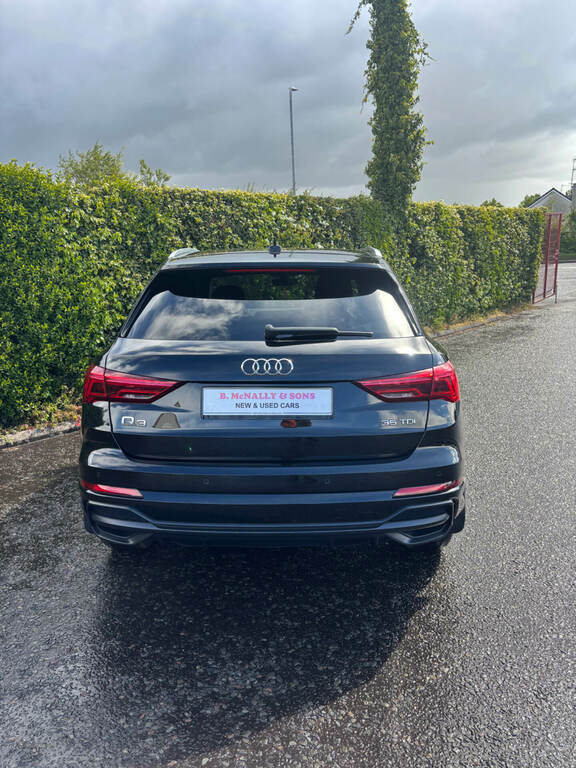 Audi Q3 35 Tdi S Line S Tronic CU21UBB Black #4