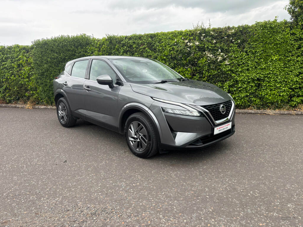 Nissan Qashqai 1.3 Dig-t Mh 158 Acenta Premium Xtronic Grey