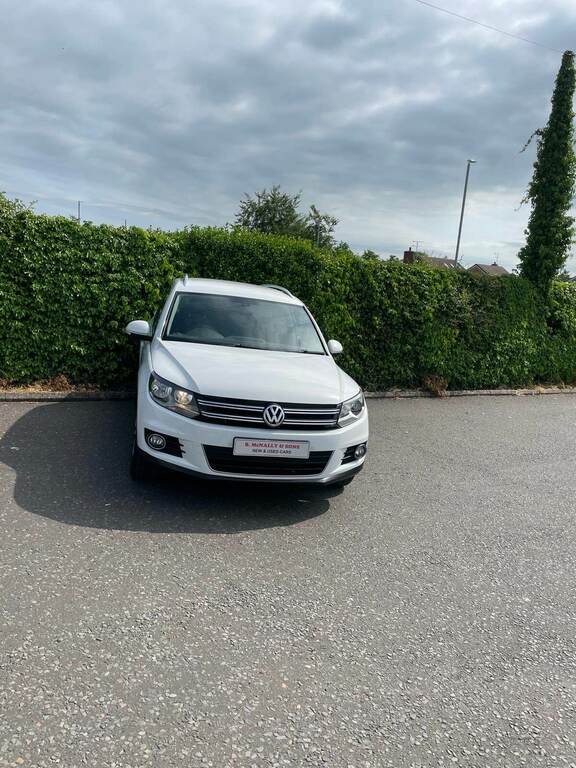 Volkswagen Tiguan 2.0 Tdi Bluemotion Tech Match 2Wd GF15OYM White #3