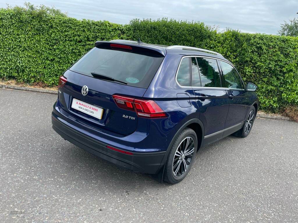 Volkswagen Tiguan 2.0 Tdi 150 Se Nav Dsg AYZ8483 Blue #3