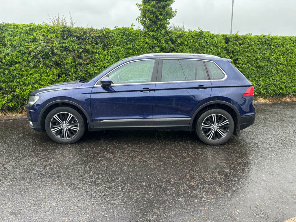 Volkswagen Tiguan 2.0 Tdi 150 Se Nav Dsg AYZ8483 Blue #3