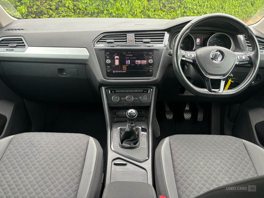 Volkswagen Tiguan 2.0 Tdi 150 Se TIG5318 Red #4