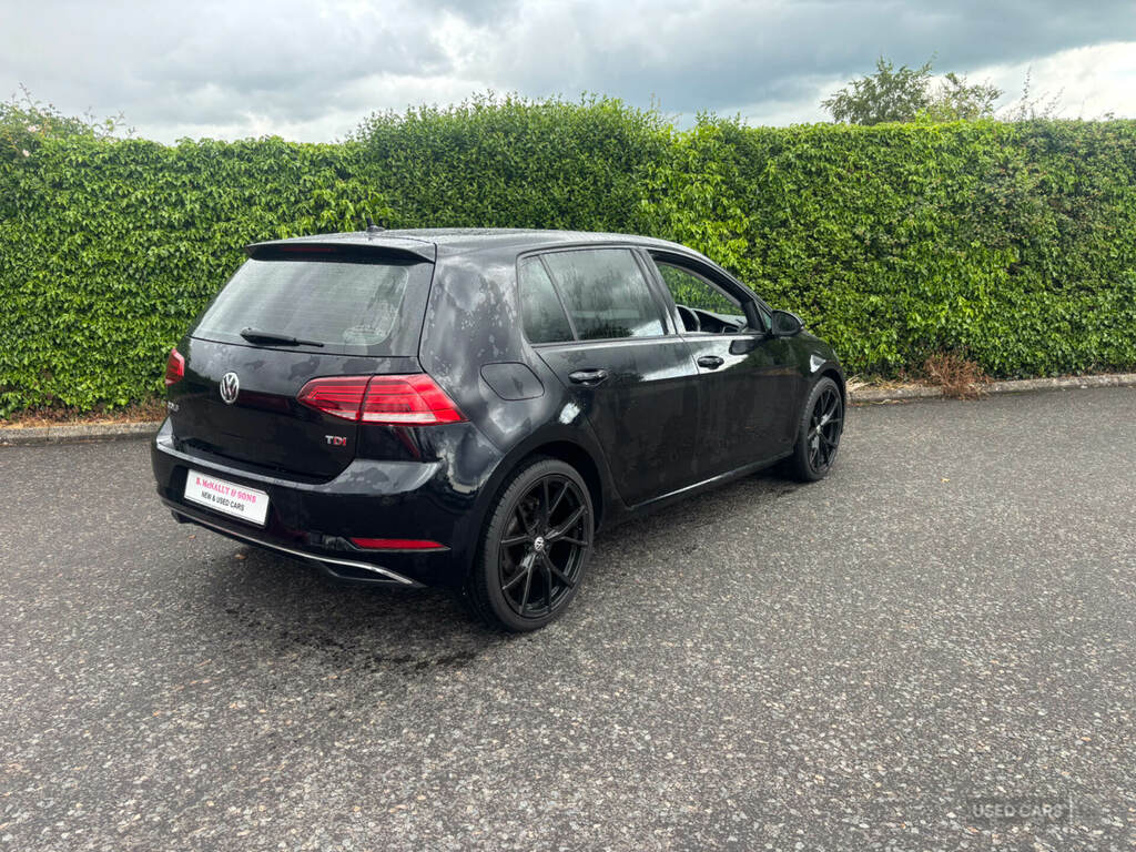 Volkswagen Golf 1.6 Tdi Se Nav Dsg RJ10MCE Black #2