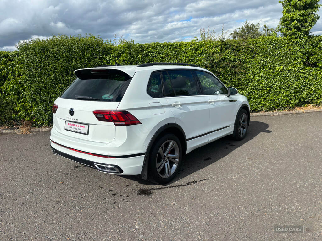Volkswagen Tiguan 2.0 Tdi R-line Edition Dsg DA23HXX White #2