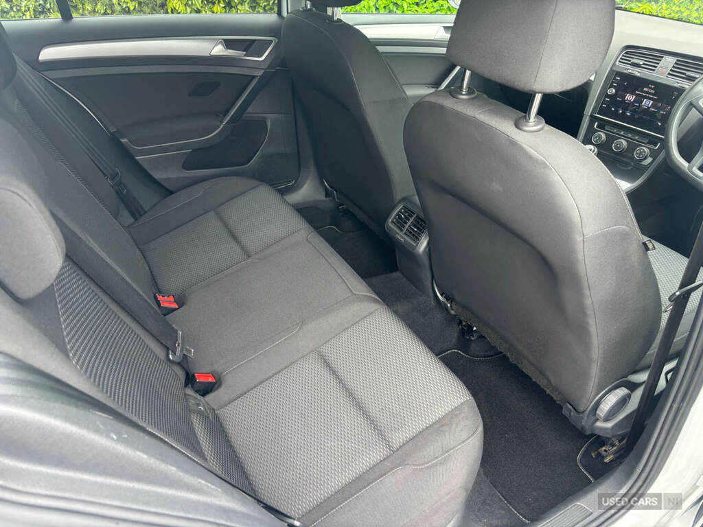 Volkswagen Golf 1.6 Tdi S GM69DLO White #5