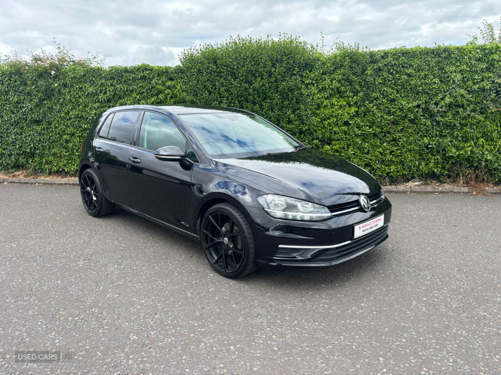 Volkswagen Golf 1.6 Tdi Se Nav Black