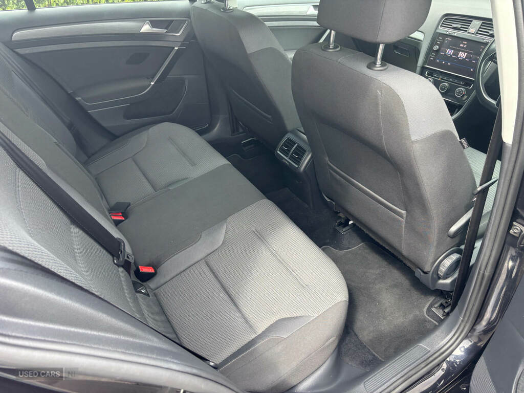 Volkswagen Golf 1.6 Tdi Se Nav EU18XDG Black #5