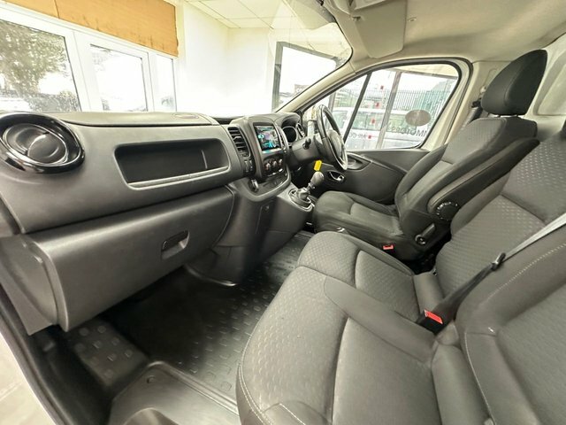 Vauxhall Vivaro 1.6 Cdti 2900 Sportive Panel Van DL18UXA White #5