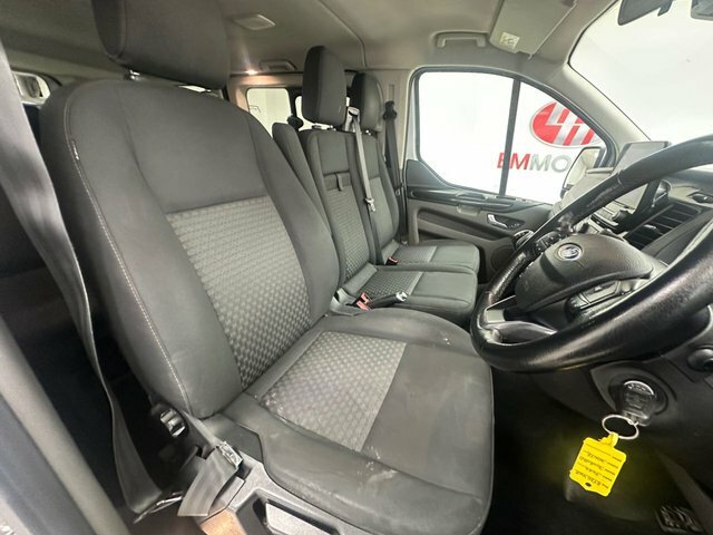 Ford Tourneo Custom 2.0 320 Ecoblue Zetec Minibus Double Cab Diese BT20VWB White #3