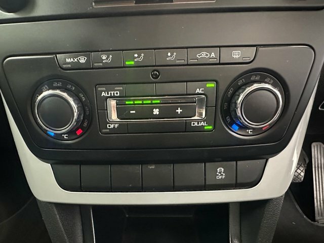 Skoda Yeti Se L Drive White #34