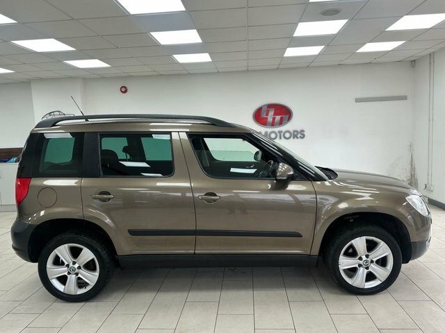 Skoda Yeti 2.0 Tdi Se Suv 4Wd Euro 5 140 P Brown #2