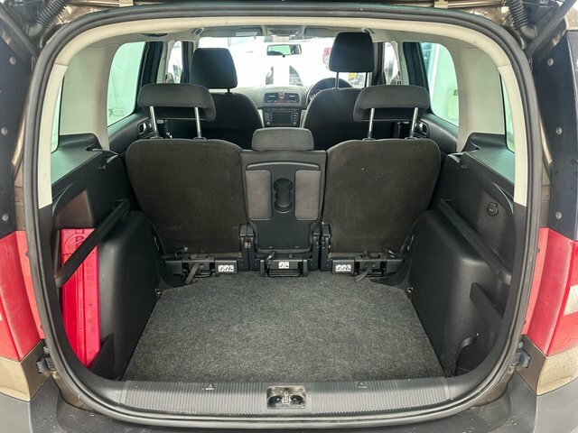 Skoda Yeti Se L Drive White #19