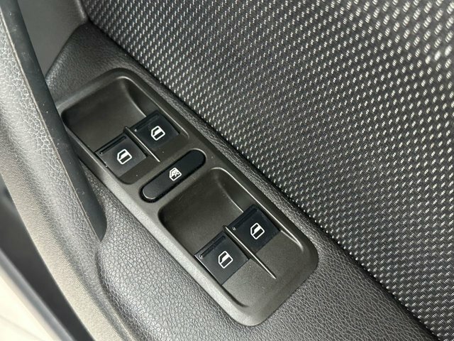 Skoda Yeti Se L Drive White #22