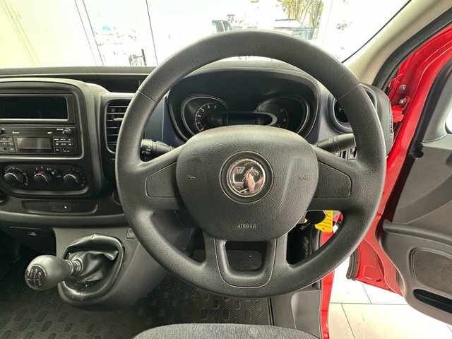 Vauxhall Vivaro 1.6 Cdti 2700 Panel Van L1 H1 Eu LGZ1452 Red #4