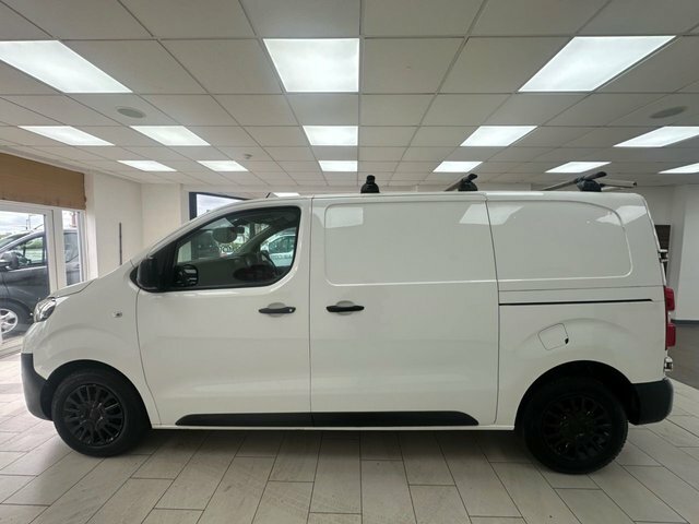 Toyota PROACE 2.0D Icon Medium Panel Van 6Dr Mwb E White #6