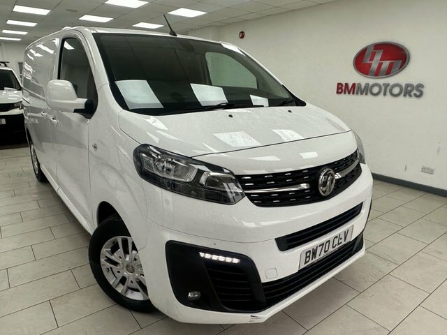 Vauxhall Vivaro 2.0 Turbo D 3100 Sportive Panel Van Man White