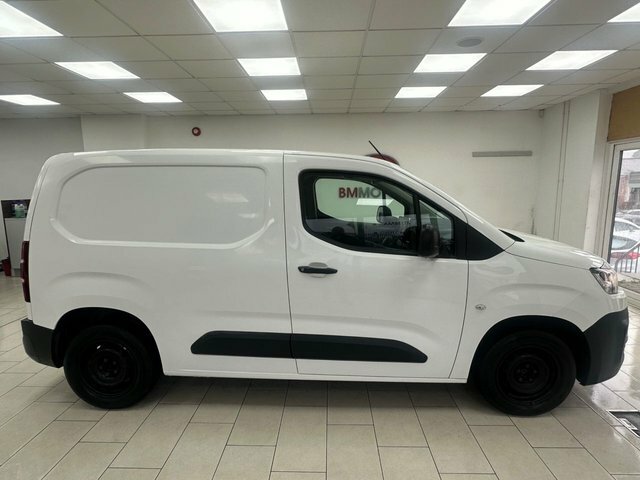 Citroen Berlingo 1.5 Bluehdi 650 Enterprise M Panel Van LF70WDP White #2