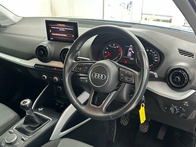 Audi Q2 1.0 Tfsi Se Suv Euro 6 S S 11 FL18GZW Black #3