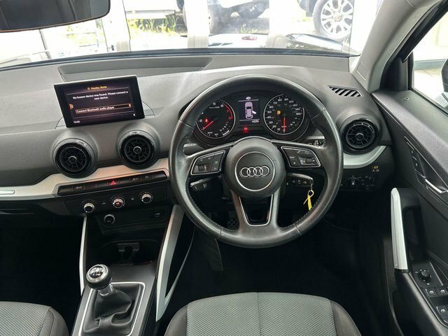 Audi Q2 1.0 Tfsi Se Suv Euro 6 S S 11 FL18GZW Black #4