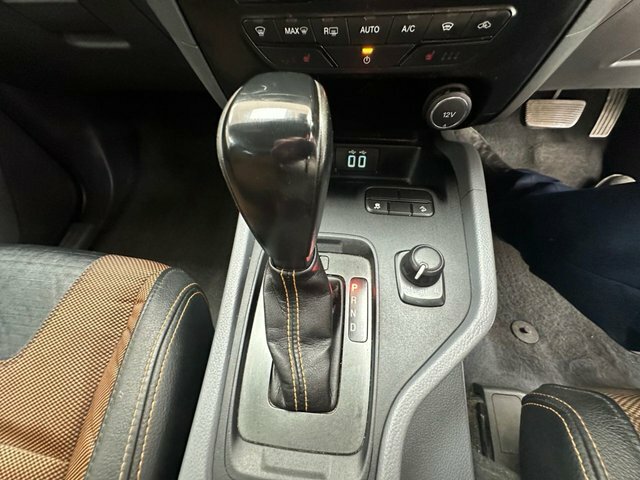 Ford Ranger 3L Wildtrak White #54