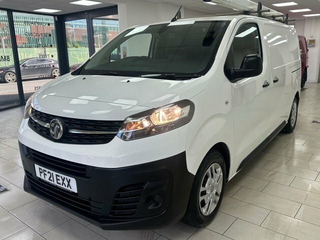 Vauxhall Vivaro 2900 1.5D 100Ps Dynamic H1 Van White #10