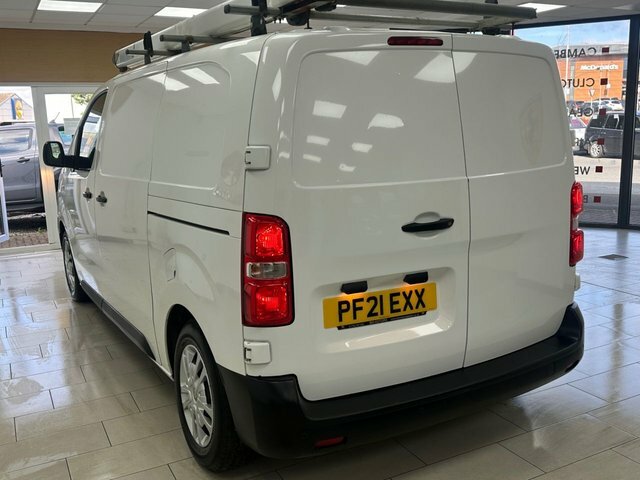 Vauxhall Vivaro 2900 1.5D 100Ps Dynamic H1 Van White #13