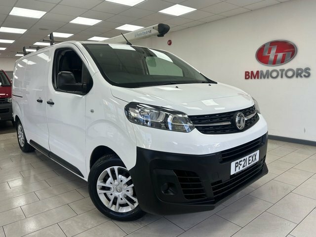 Vauxhall Vivaro 2900 1.5D 100Ps Dynamic H1 Van White #47