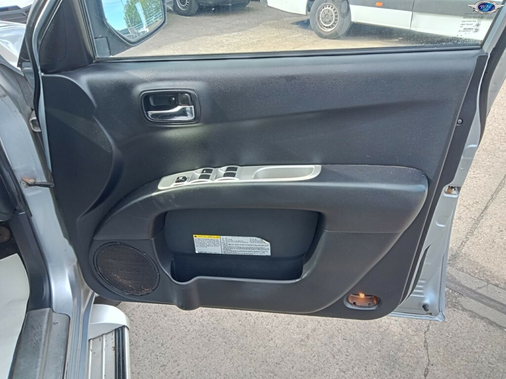 Mitsubishi L200 Pickup 2010 - 2017 2014 White #14