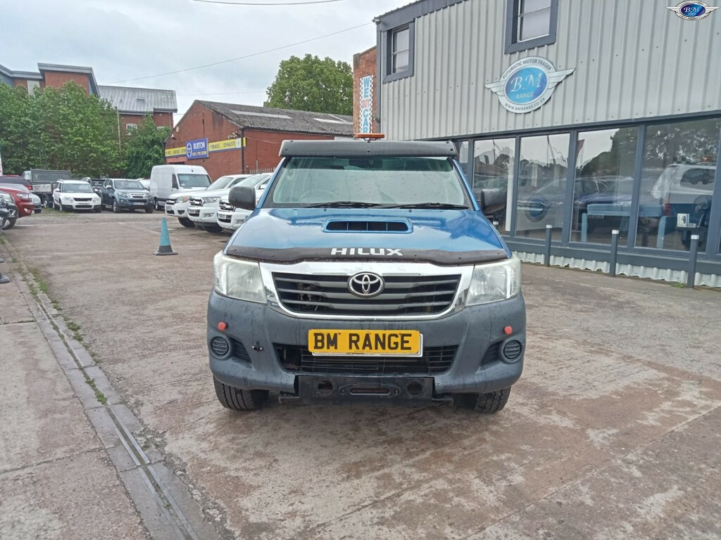 Toyota HILUX 2.5 D-4d Active 2014  #3