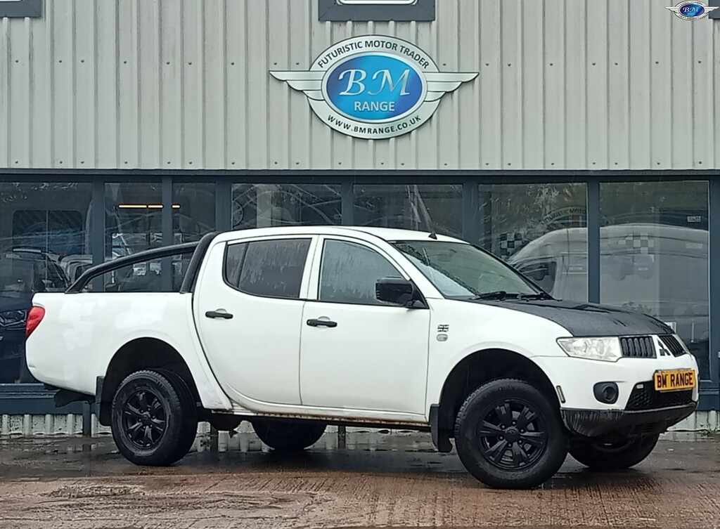 Mitsubishi L200 2.5 Di-d 4Life 2010 White