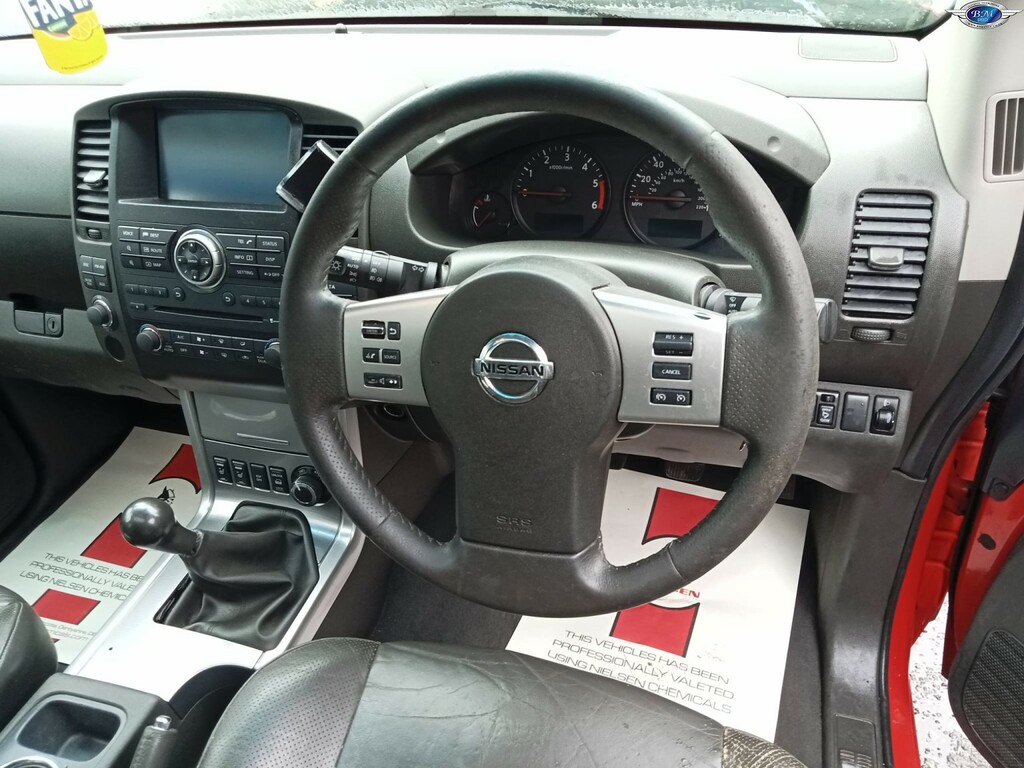 Nissan Navara Dci Acenta 4X4 Dcb Silver #11