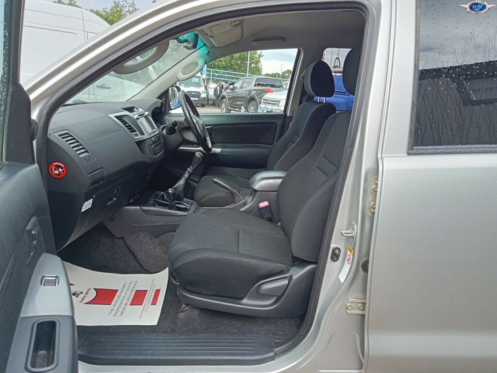 Toyota HILUX 2.5 Hi-luxury Icon D-4d 4X4 Double Cab 4Wd Black #17