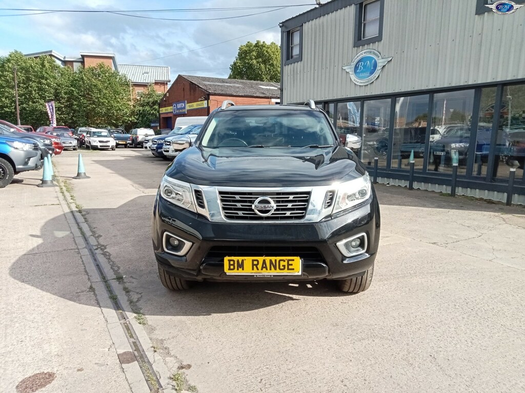 Nissan Navara 2.3 Dci Tekna 2016 SO16FZC Black #3