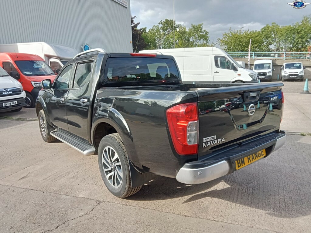 Nissan Navara 2.3 Dci Tekna 2016 SO16FZC Black #5