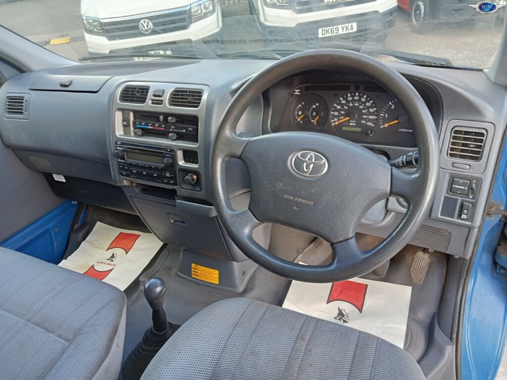 Toyota HiAce 2.5 280 D-4d 2008 Blue #2