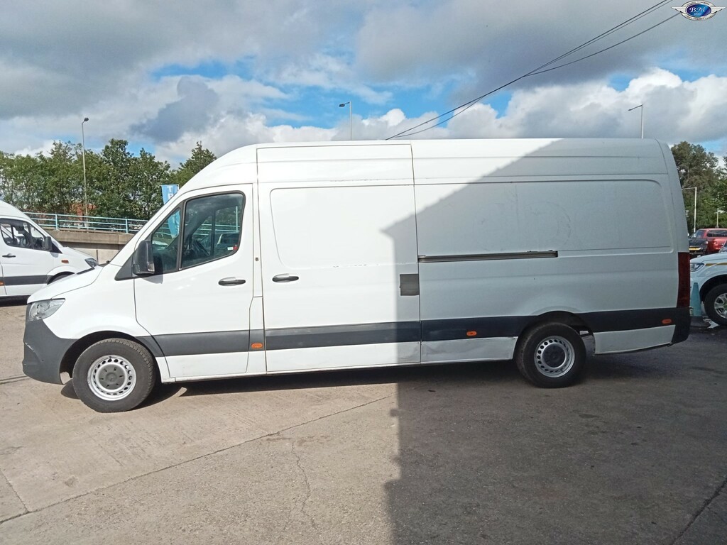 Mercedes-Benz Sprinter 2.1 314 Cdi White #4