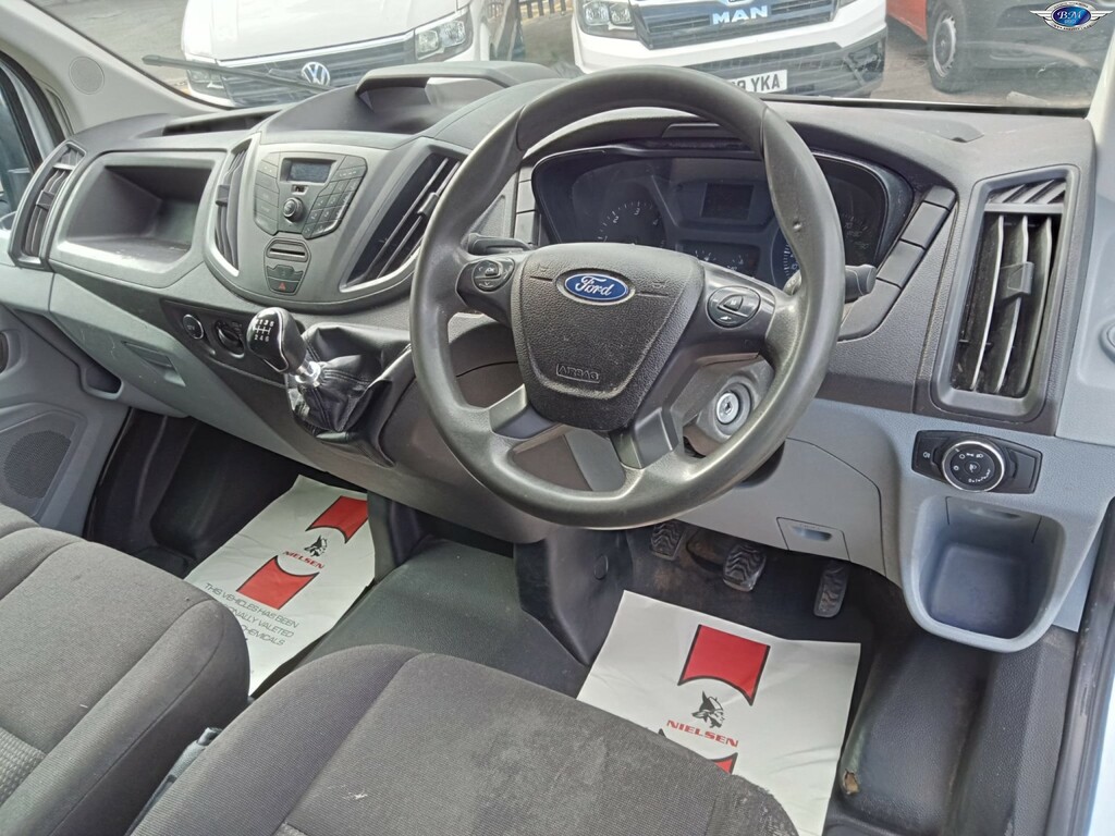 Ford Transit Custom 2.0 350 Ecoblue 2019 MT19NMY White #2