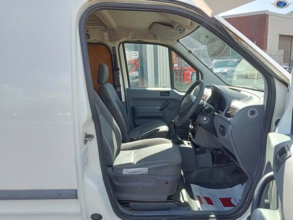 Ford Transit Connect Combi Van 2006 - 2013 2005 White #15