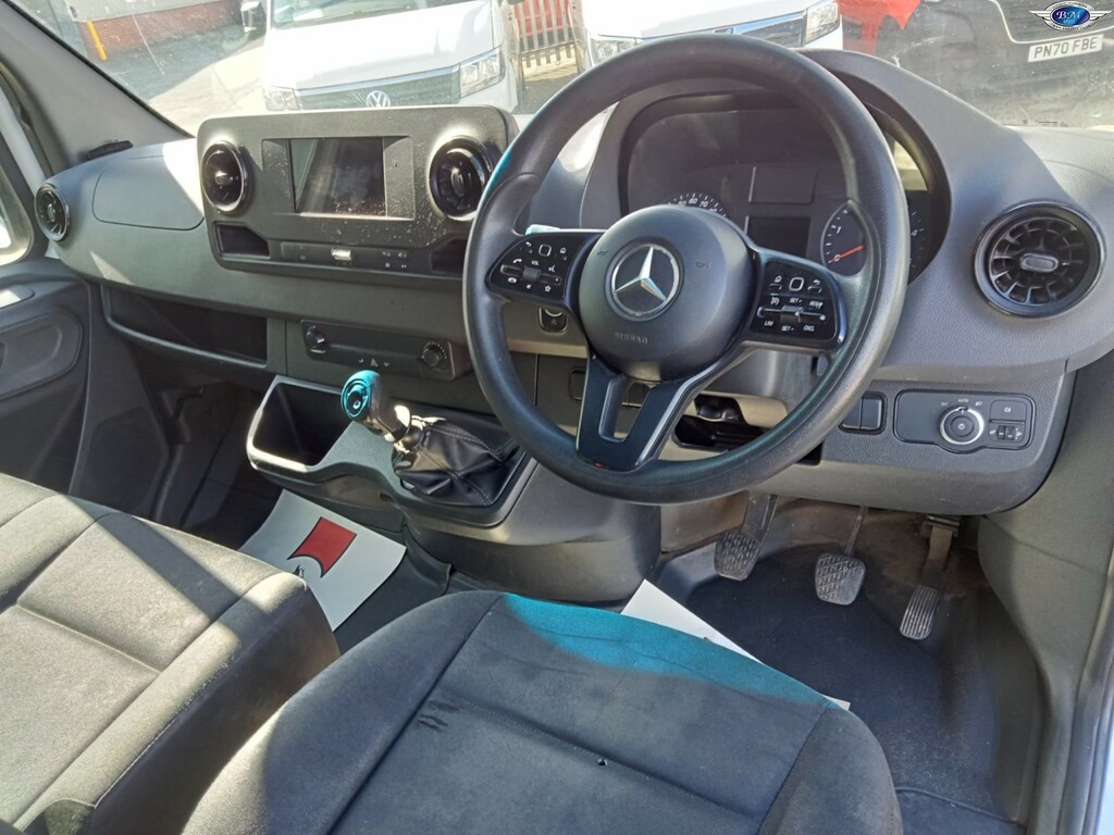 Mercedes-Benz Sprinter 2.1 314 Cdi White #2