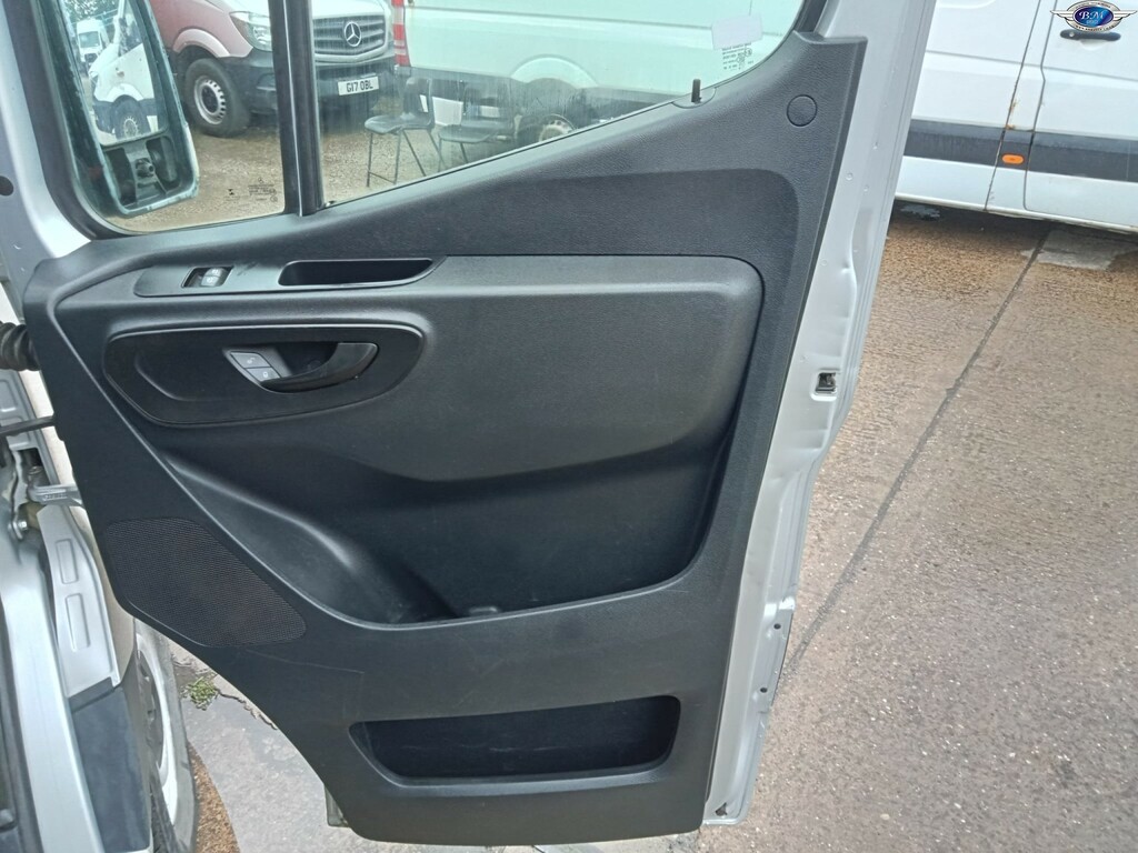 Mercedes-Benz Sprinter 2.1 314 Cdi Rwd L2  #12