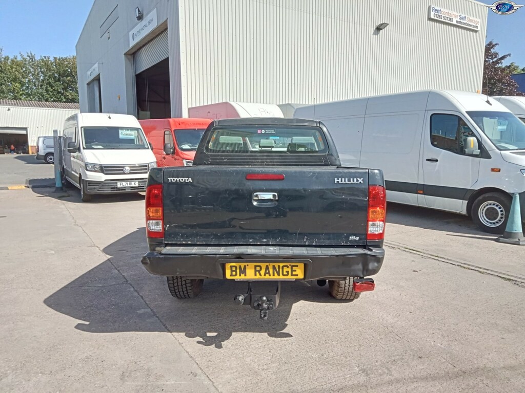 Toyota HILUX 3.0 Invincible D-4d Silver #6