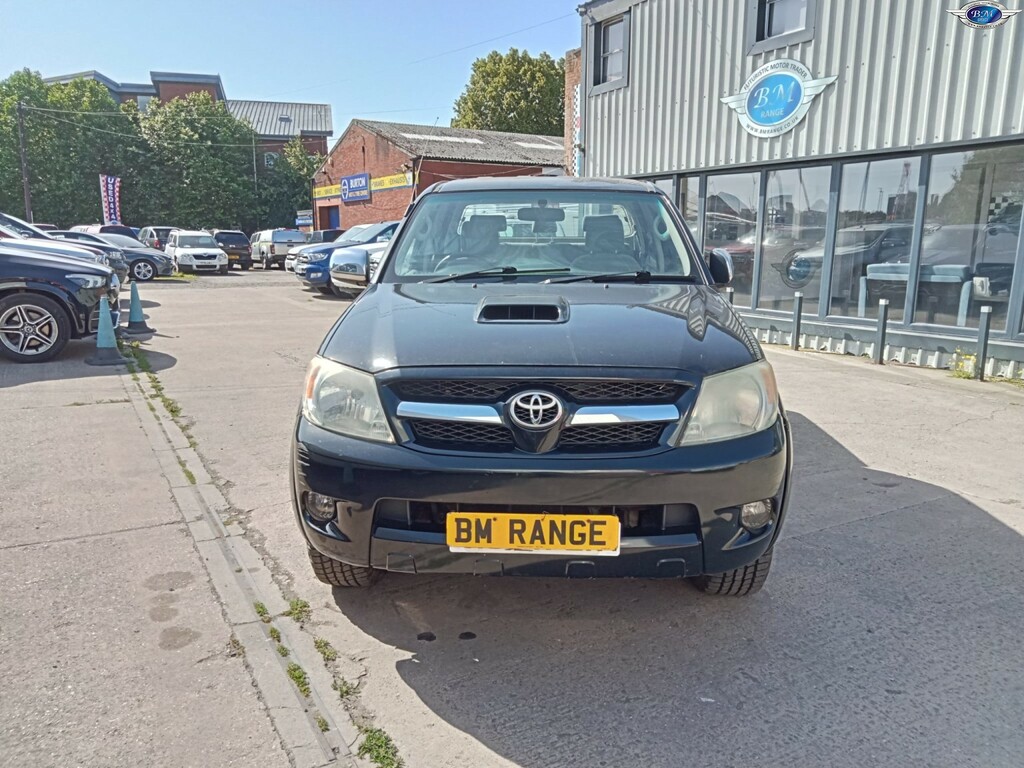 Toyota HILUX 3.0 Invincible D-4d Silver #3