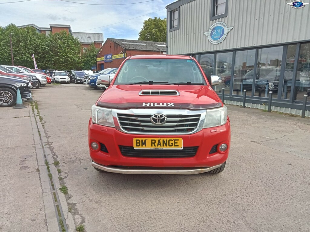 Toyota HILUX 3.0 D-4d Invincible Red #3