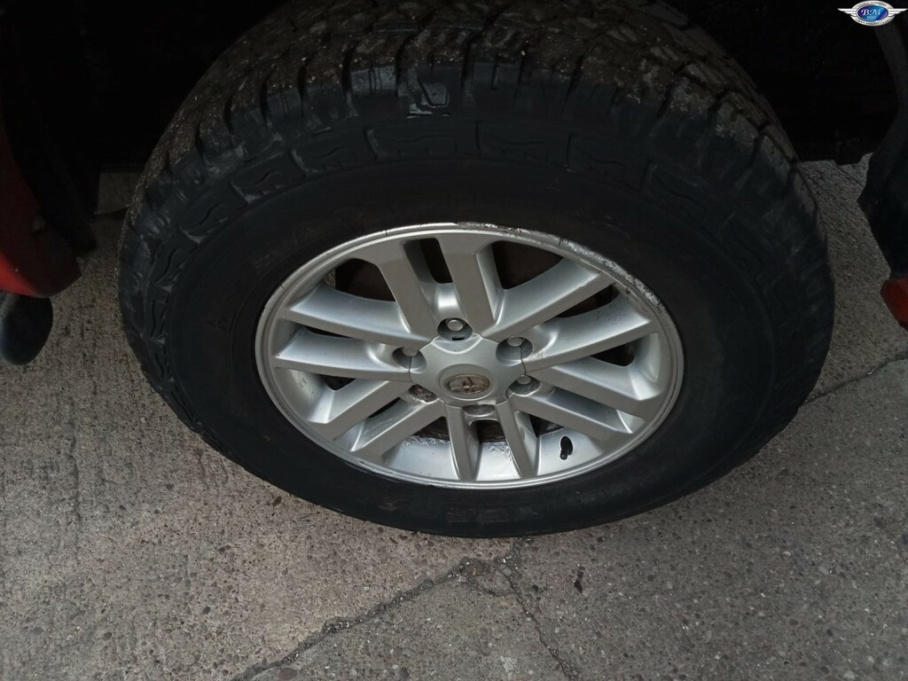 Toyota HILUX Invincible 4X4 D-4d Dcb Green #18