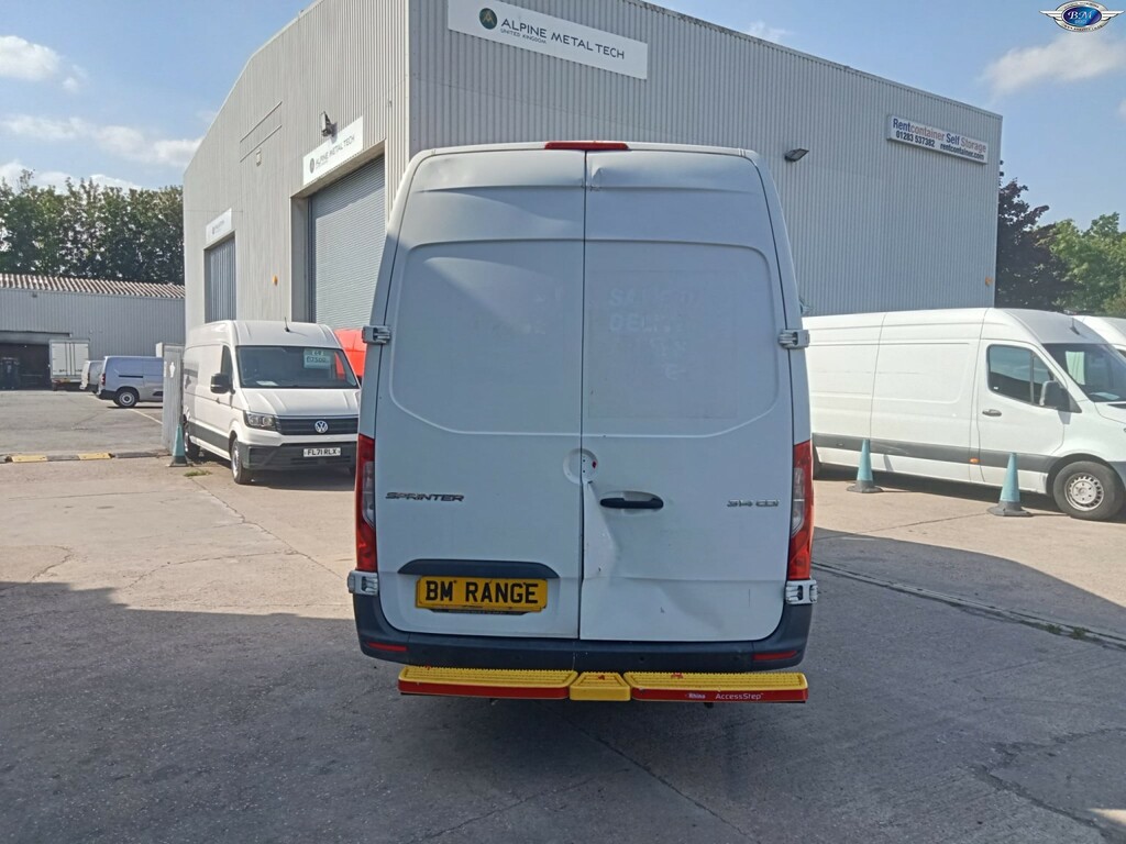 Mercedes-Benz Sprinter 2.1 314 Cdi White #6