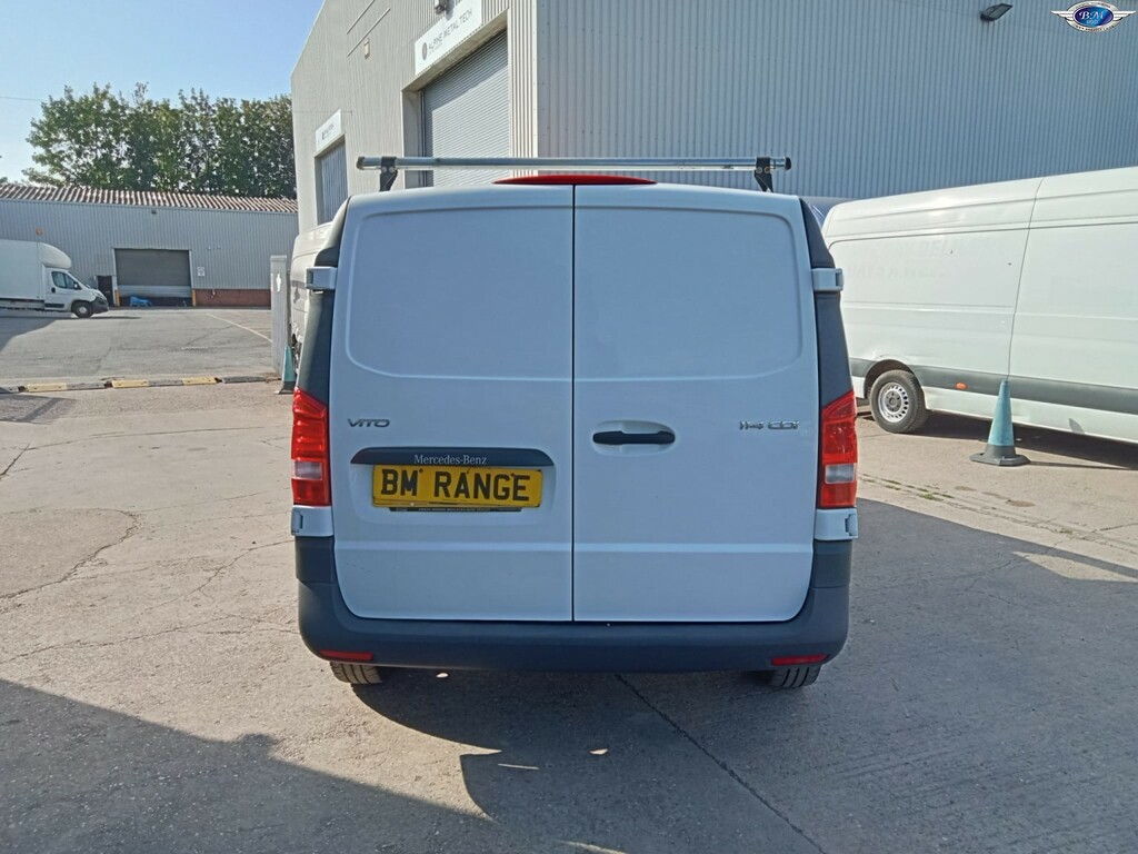 Mercedes-Benz Vito 2.1 114 Cdi Bluetec White #5