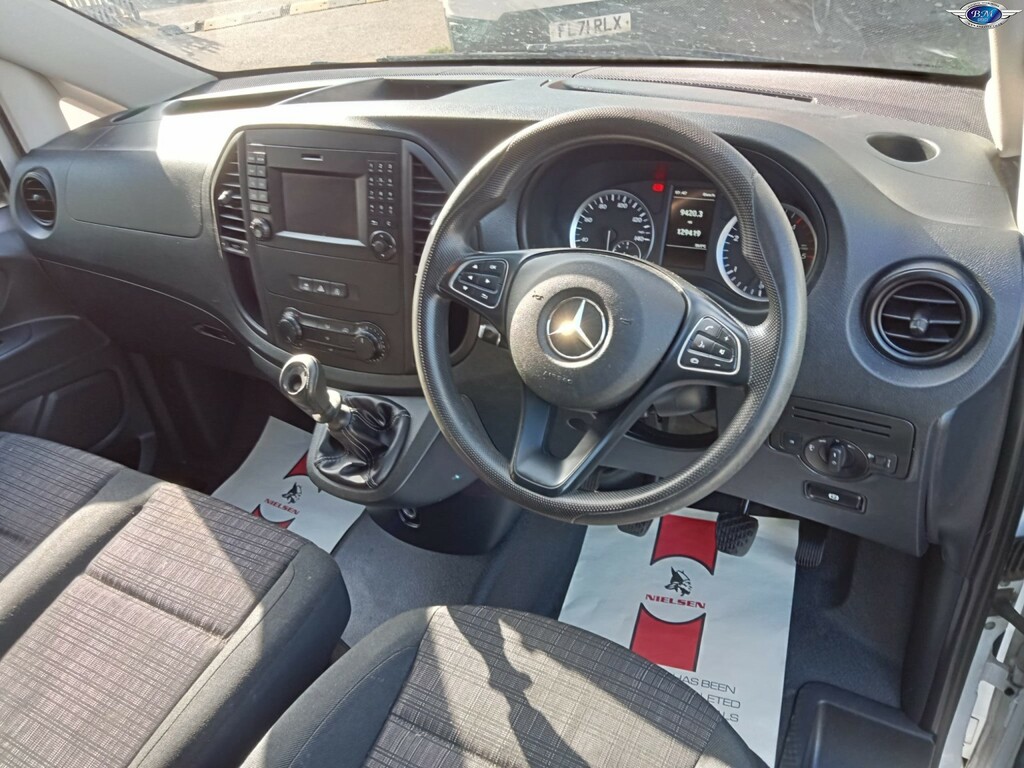 Mercedes-Benz Vito 2.1 114 Cdi Bluetec White #2