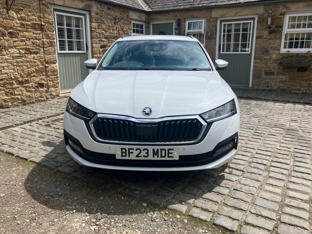 Skoda Octavia 2.0 Tdi Se Technology Euro 6 Ss BF23MDE White #4