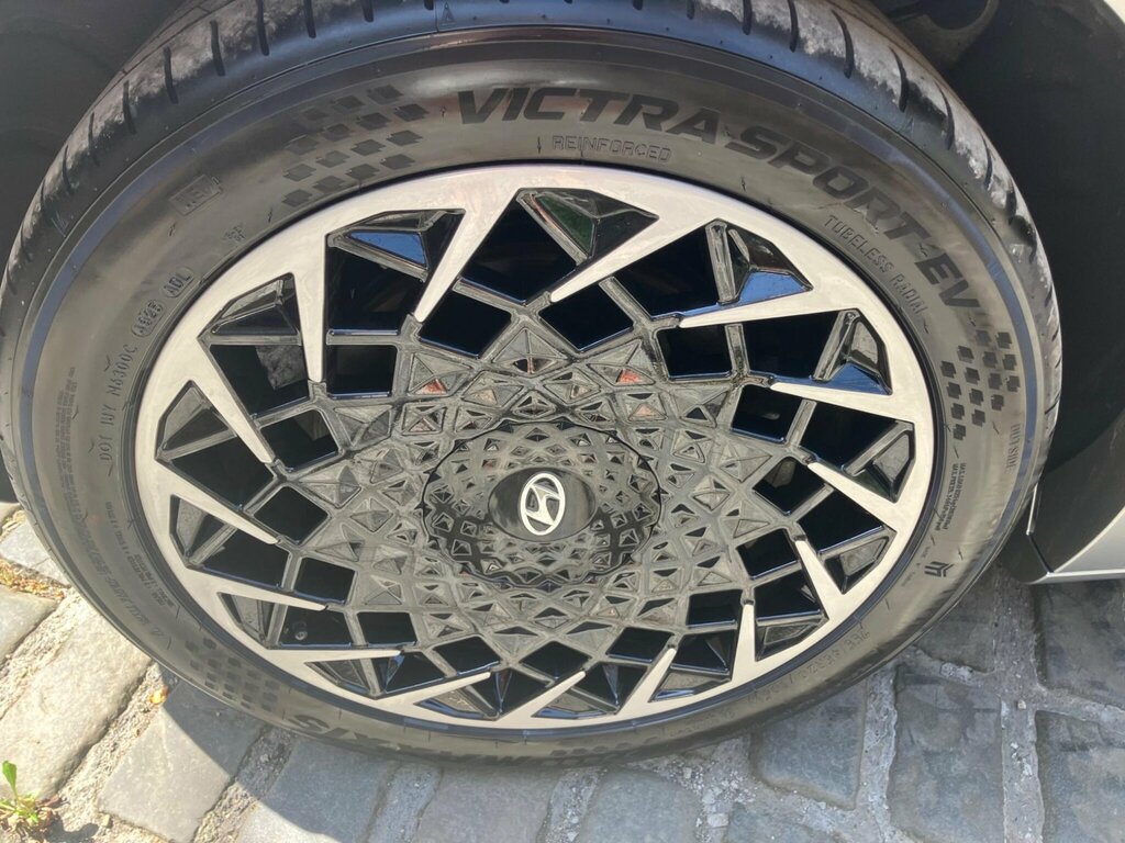 Hyundai Ioniq 5 73Kwh Ultimate Grey #6