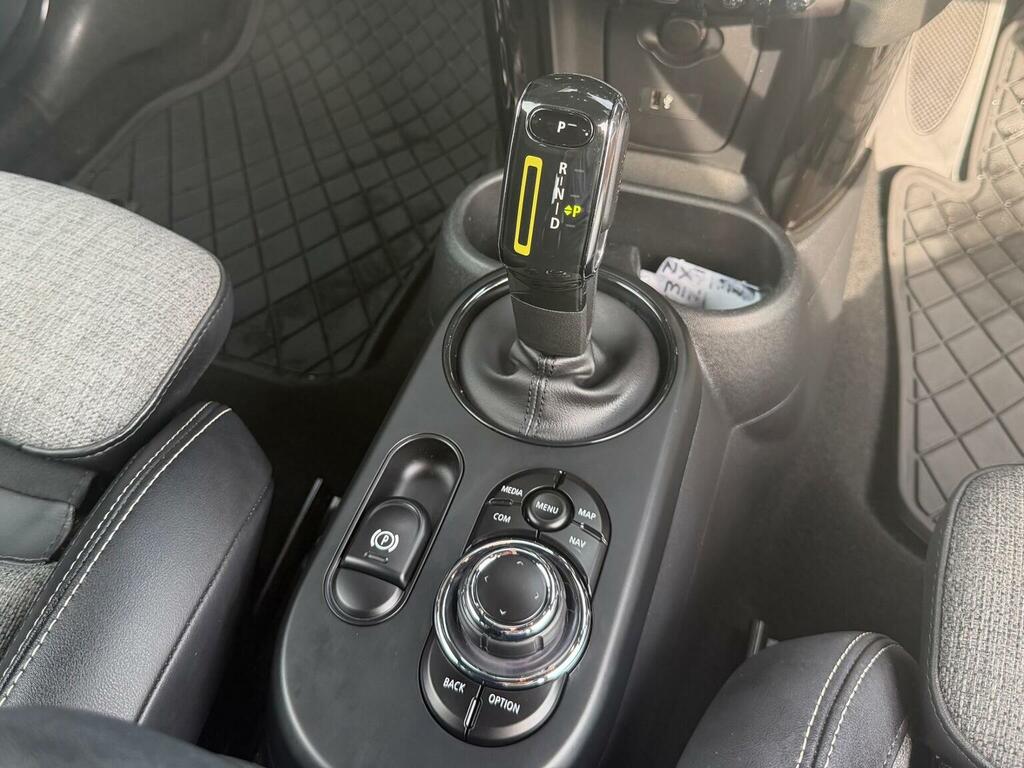 Mini Electric Hatch 135Kw Cooper S Level 1 33Kwh 16In A White #21